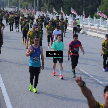 Runner Photo 7166328