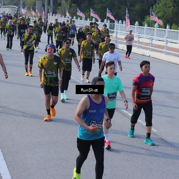 Runner Photo 7166356