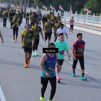 Runner Photo 7166420