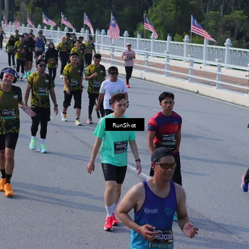 Runner Photo 7166454