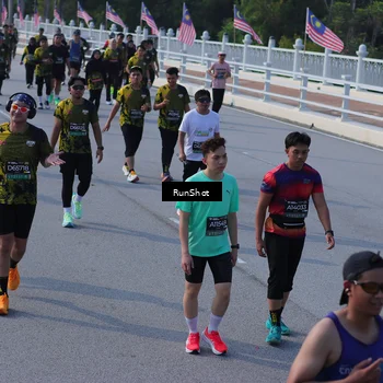 Runner Photo 7166459