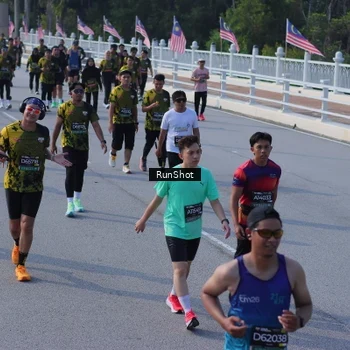 Runner Photo 7166462