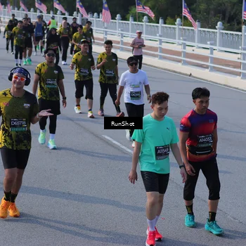 Runner Photo 7166479