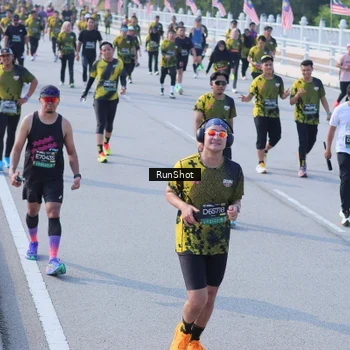Runner Photo 7166481