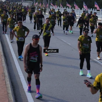 Runner Photo 7166805