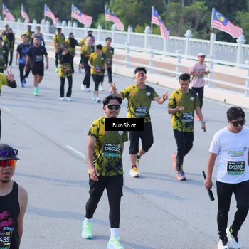 Runner Photo 7166866