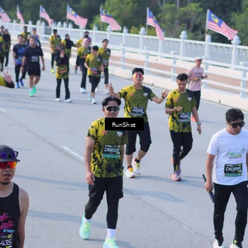 Runner Photo 7166881