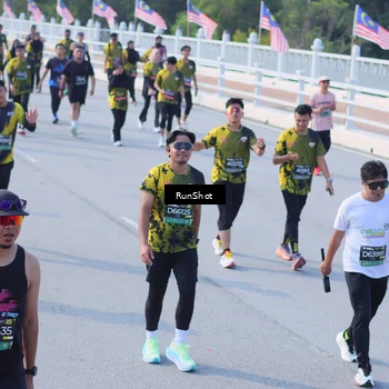 Runner Photo 7166993
