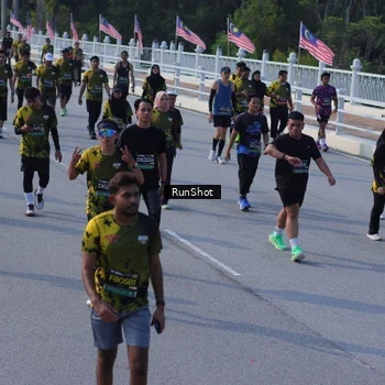 Runner Photo 7167294