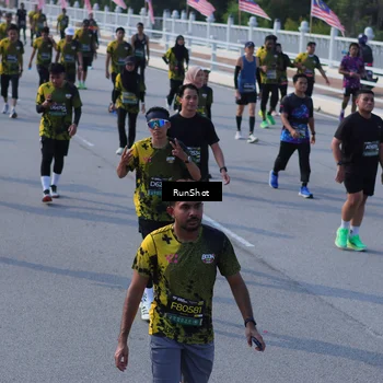 Runner Photo 7167333