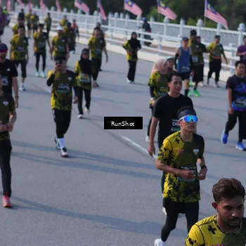 Runner Photo 7167370