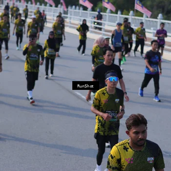 Runner Photo 7167372