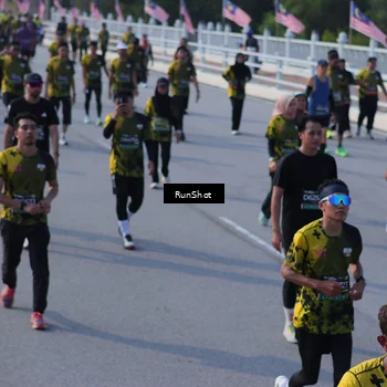 Runner Photo 7167381