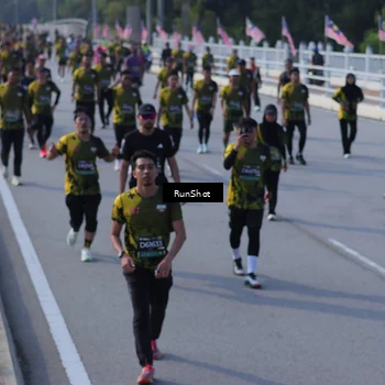 Runner Photo 7167416