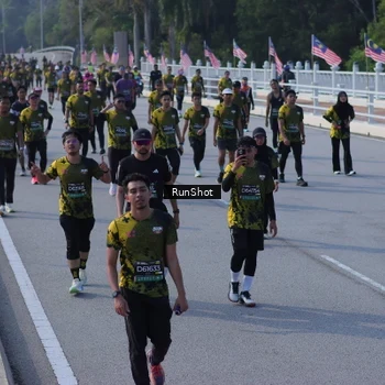 Runner Photo 7167453