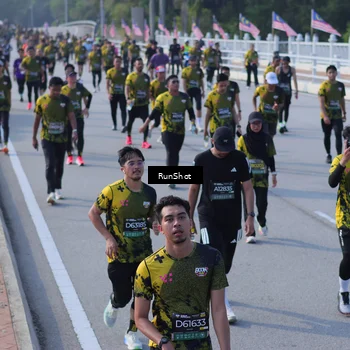 Runner Photo 7167663