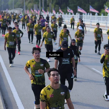 Runner Photo 7167688