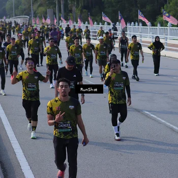 Runner Photo 7167690