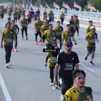 Runner Photo 7167750
