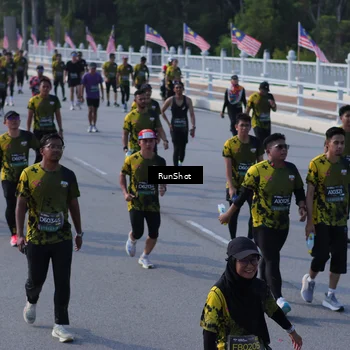 Runner Photo 7167838