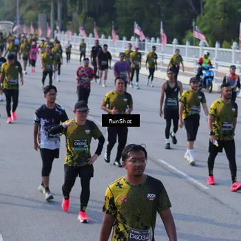 Runner Photo 7167942