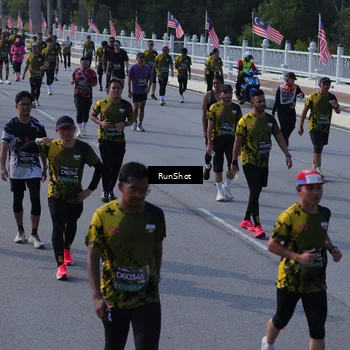 Runner Photo 7167956