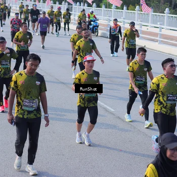 Runner Photo 7167957