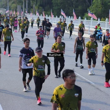 Runner Photo 7167964