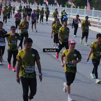 Runner Photo 7167975