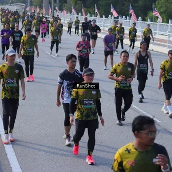 Runner Photo 7167981