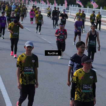 Runner Photo 7168003