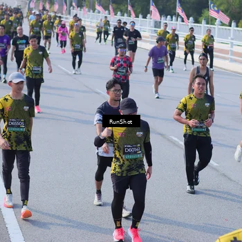 Runner Photo 7168006