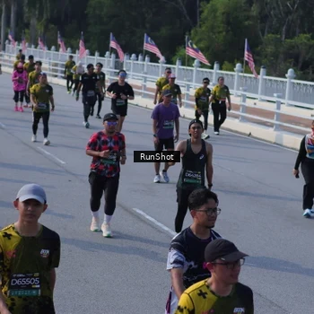 Runner Photo 7168046