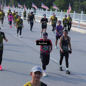 Runner Photo 7168059