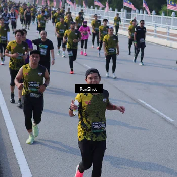 Runner Photo 7168067