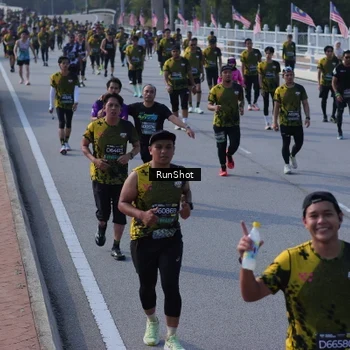 Runner Photo 7168086