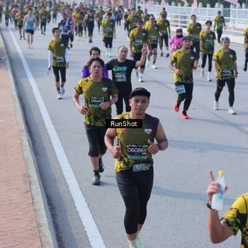 Runner Photo 7168090