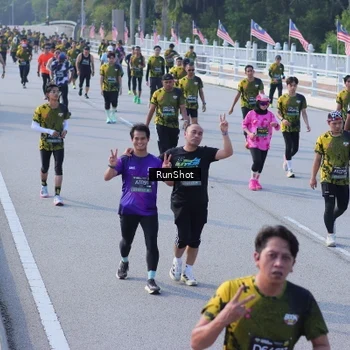 Runner Photo 7168297