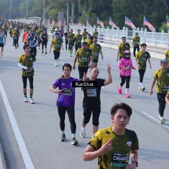 Runner Photo 7168326