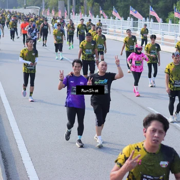 Runner Photo 7168499