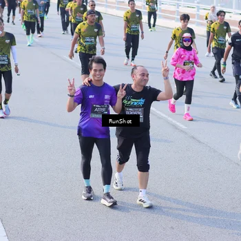 Runner Photo 7168697