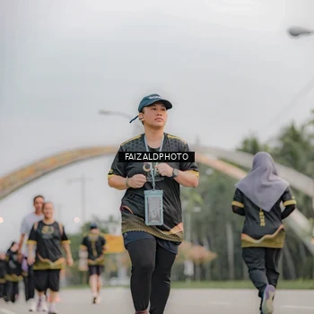 Runner Photo 7168828