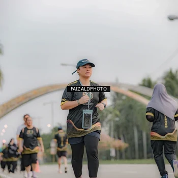 Runner Photo 7168837