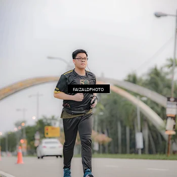 Runner Photo 7169356