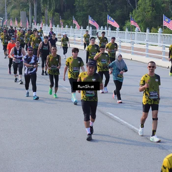 Runner Photo 7169424