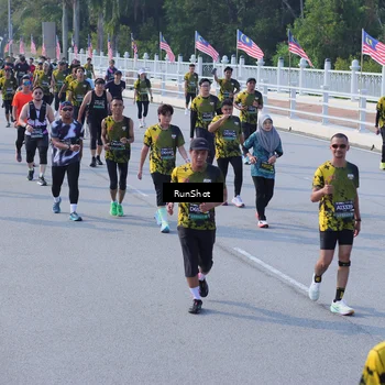 Runner Photo 7169453
