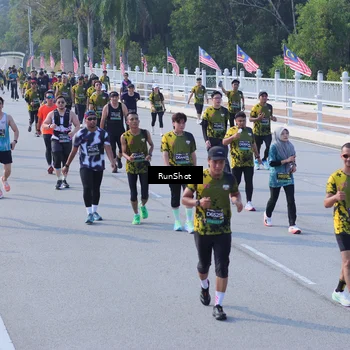 Runner Photo 7169455