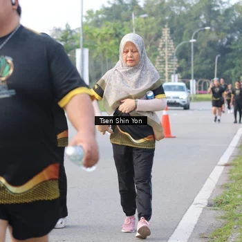 Runner Photo 7169536