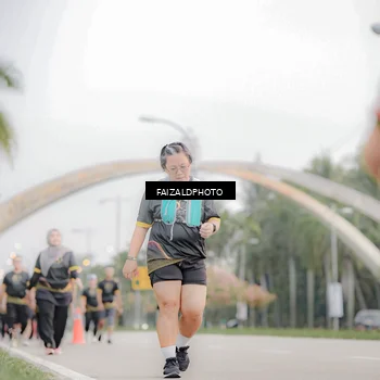 Runner Photo 7169689