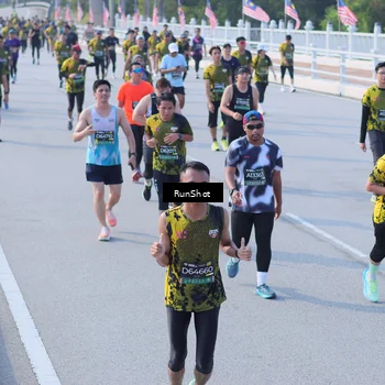 Runner Photo 7169743